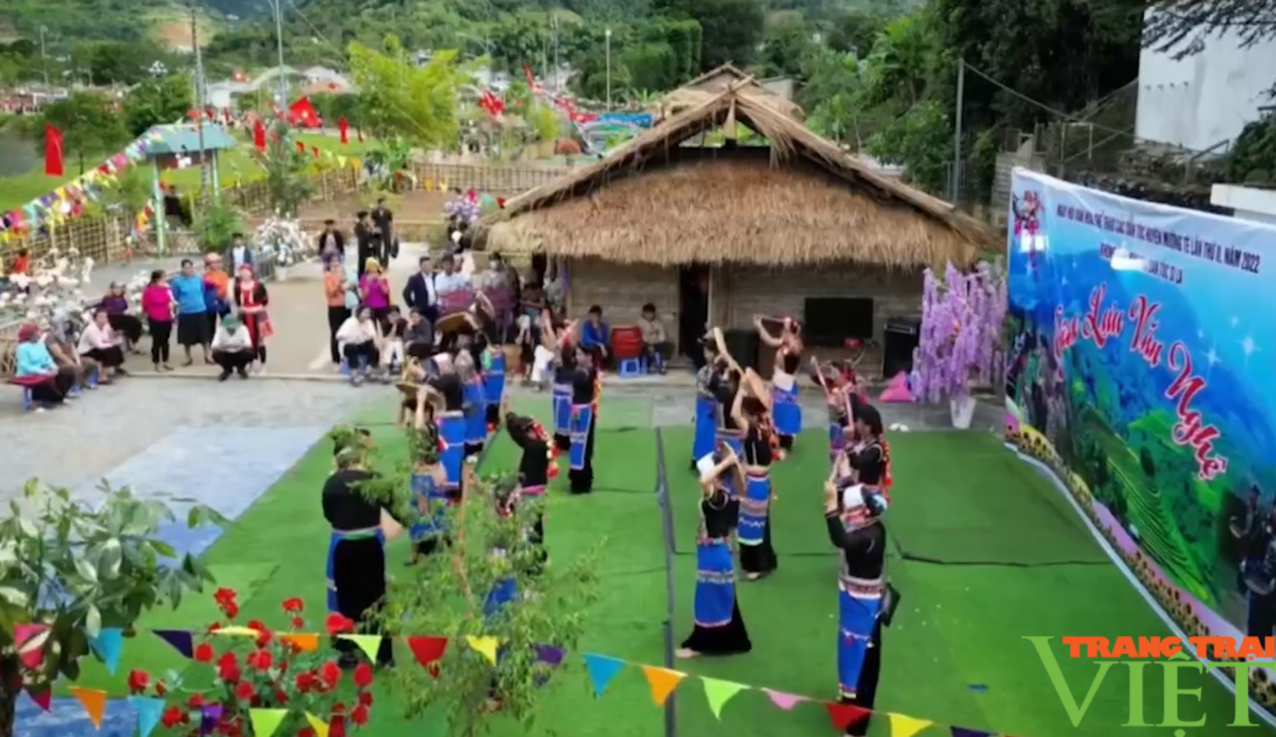 Đậm sắc màu văn hóa truyền thống các dân tộc tại tuần văn hóa, thể thao và du lịch huyện Mường Tè - Ảnh 2.