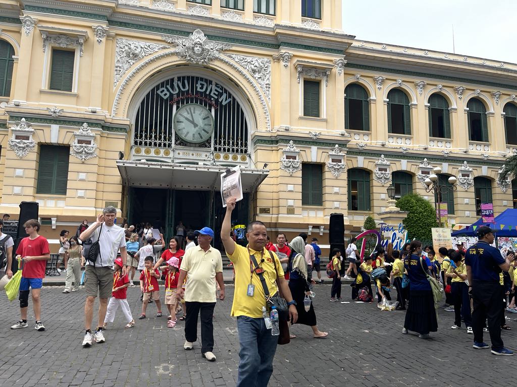 Tưng bừng lễ hội nghệ thuật đường phố dành cho giới trẻ tại Bưu điện trung tâm Sài Gòn - Ảnh 3.