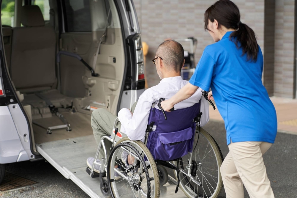 Nhật Bản: &quot;Khát&quot; lao động phục vụ người khuyết tật - Ảnh 1.