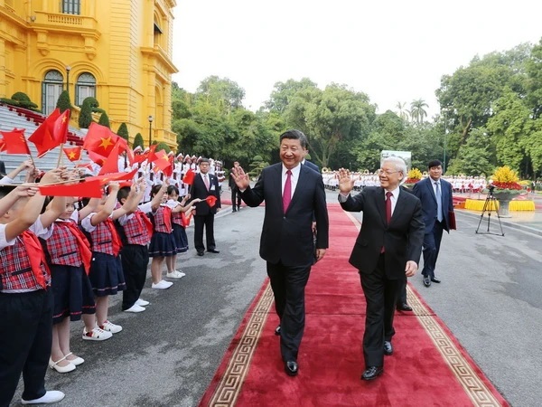 Ấn tượng những lần Chủ tịch Trung Quốc Tập Cận Bình thăm Việt Nam - Ảnh 2.