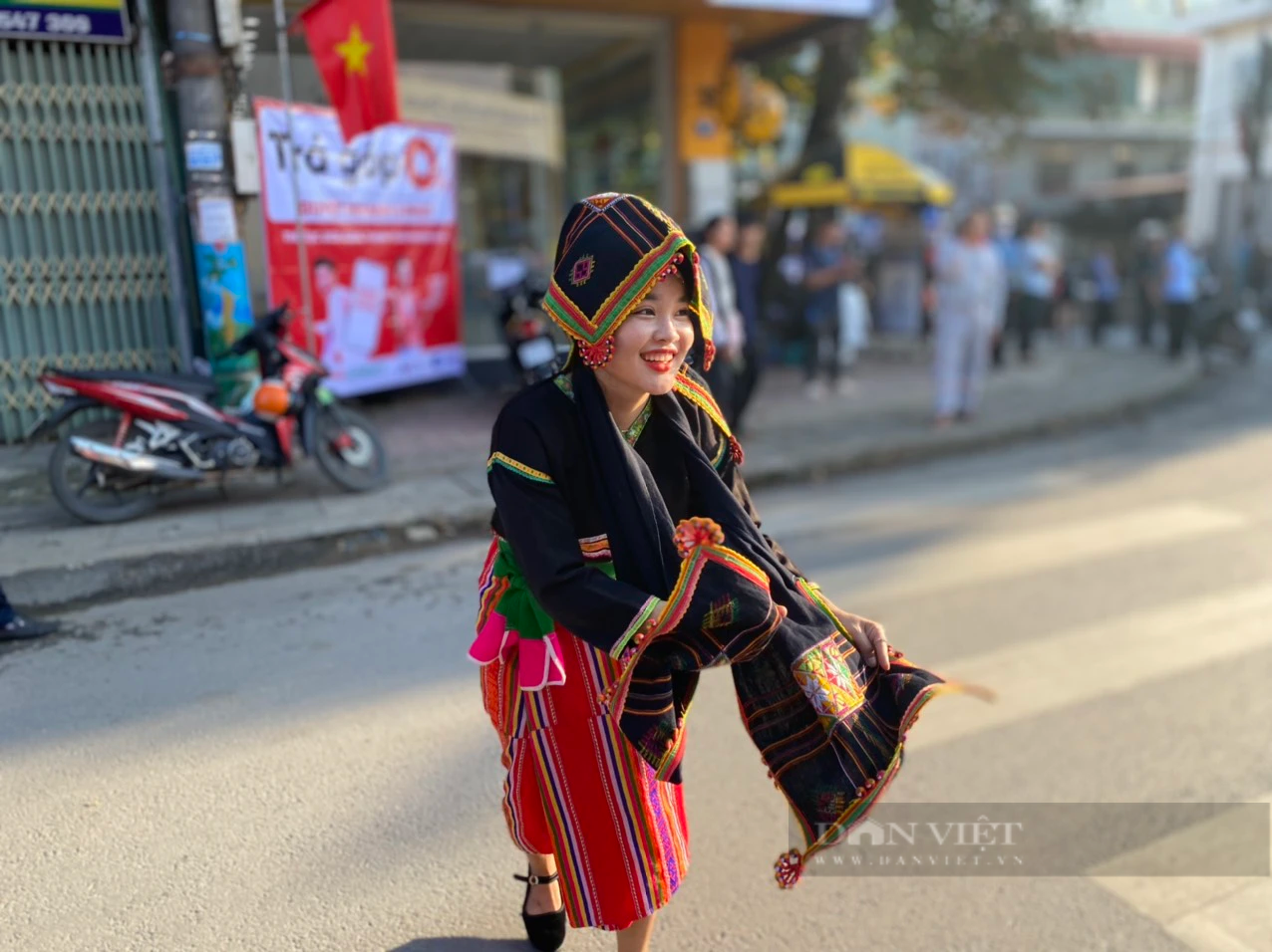 Đặc sắc lễ hội đường phố ở huyện biên giới Mường Tè - Ảnh 6.
