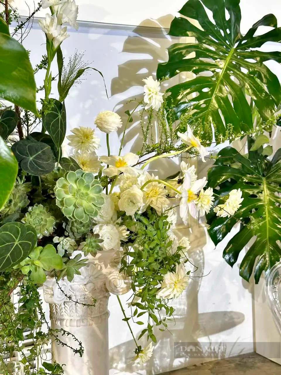 Ấn tượng triển lãm hoa tươi lần đầu tiên tại Hà Nội với phong cách Garden - Ảnh 4.