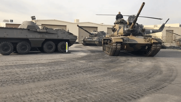 Vì sao Mỹ chế tạo xe tăng M60 cao nhất thế giới bất chấp việc dễ bị bắn hạ? - Ảnh 12.