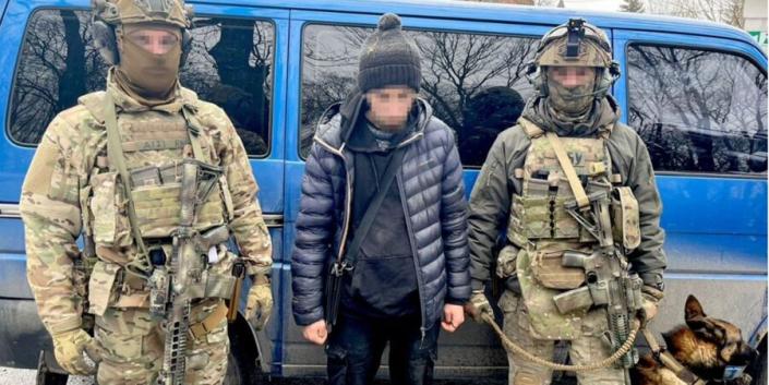 Nóng: An ninh Ukraine bắt giữ kẻ phản bội chỉ điểm cho Nga tấn công cơ sở hạ tầng - Ảnh 1.