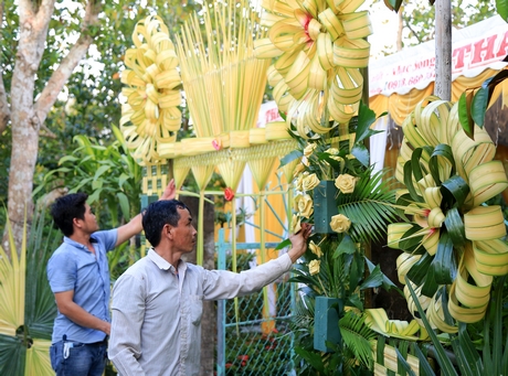 Cổng cưới lá dừa miền Tây vạn người mê, phu thê rạng rỡ, quan khách tha hồ chụp ảnh, quay phim - Ảnh 6.