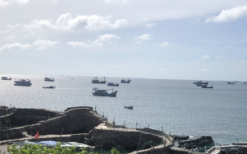 Bình Thuận: Ra "tối hậu thư"cho tàu cá khai thác hải sản bất hợp pháp tại vùng biển nước ngoài