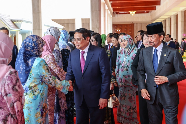 Brunei dành nghi lễ đặc biệt: Toàn bộ thành viên Hoàng gia đón và dự cuộc tiếp Thủ tướng Phạm Minh Chính - Ảnh 4.