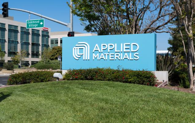 Applied Materials, Lam Research và KLA cùng nhau kiểm soát khoảng 35% thị trường toàn cầu về công cụ sản xuất chip. Ảnh: @AFP.