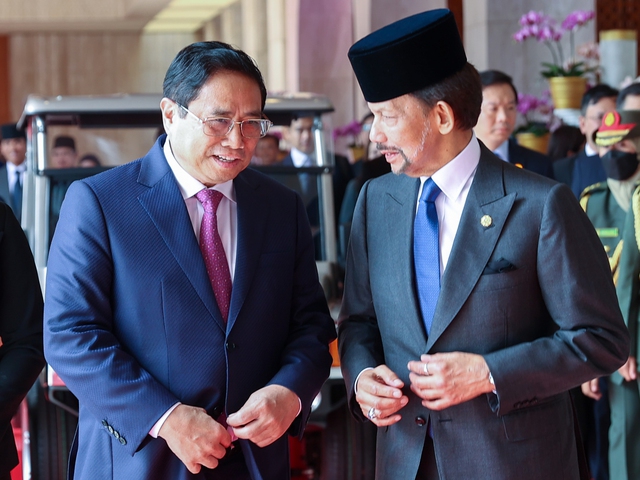 Brunei dành nghi lễ đặc biệt: Toàn bộ thành viên Hoàng gia đón và dự cuộc tiếp Thủ tướng Phạm Minh Chính - Ảnh 5.