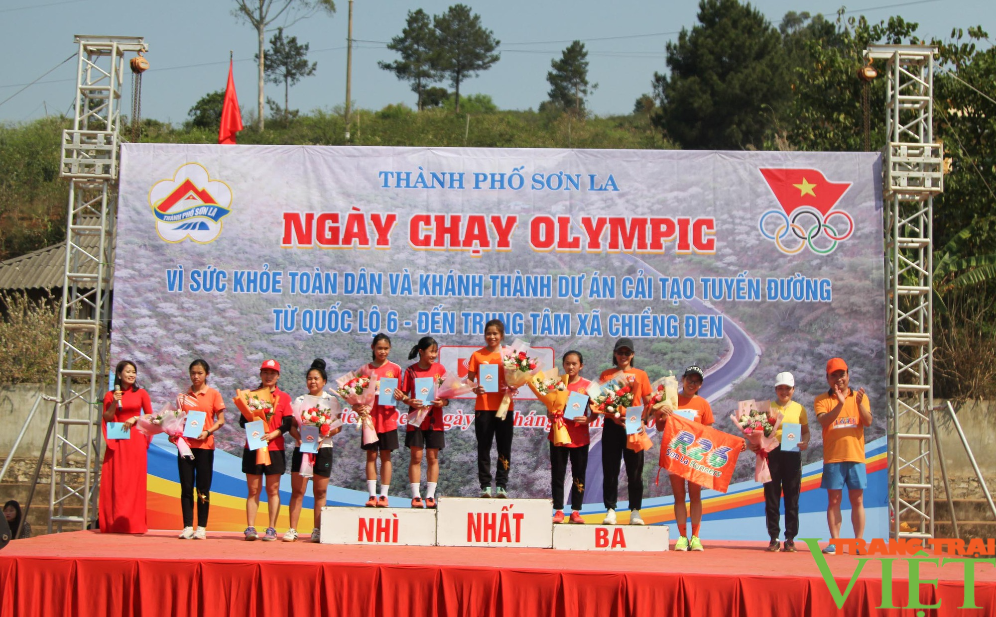 Sơn La: Hàng nghìn người tham gia chạy Olympic - Ảnh 7.