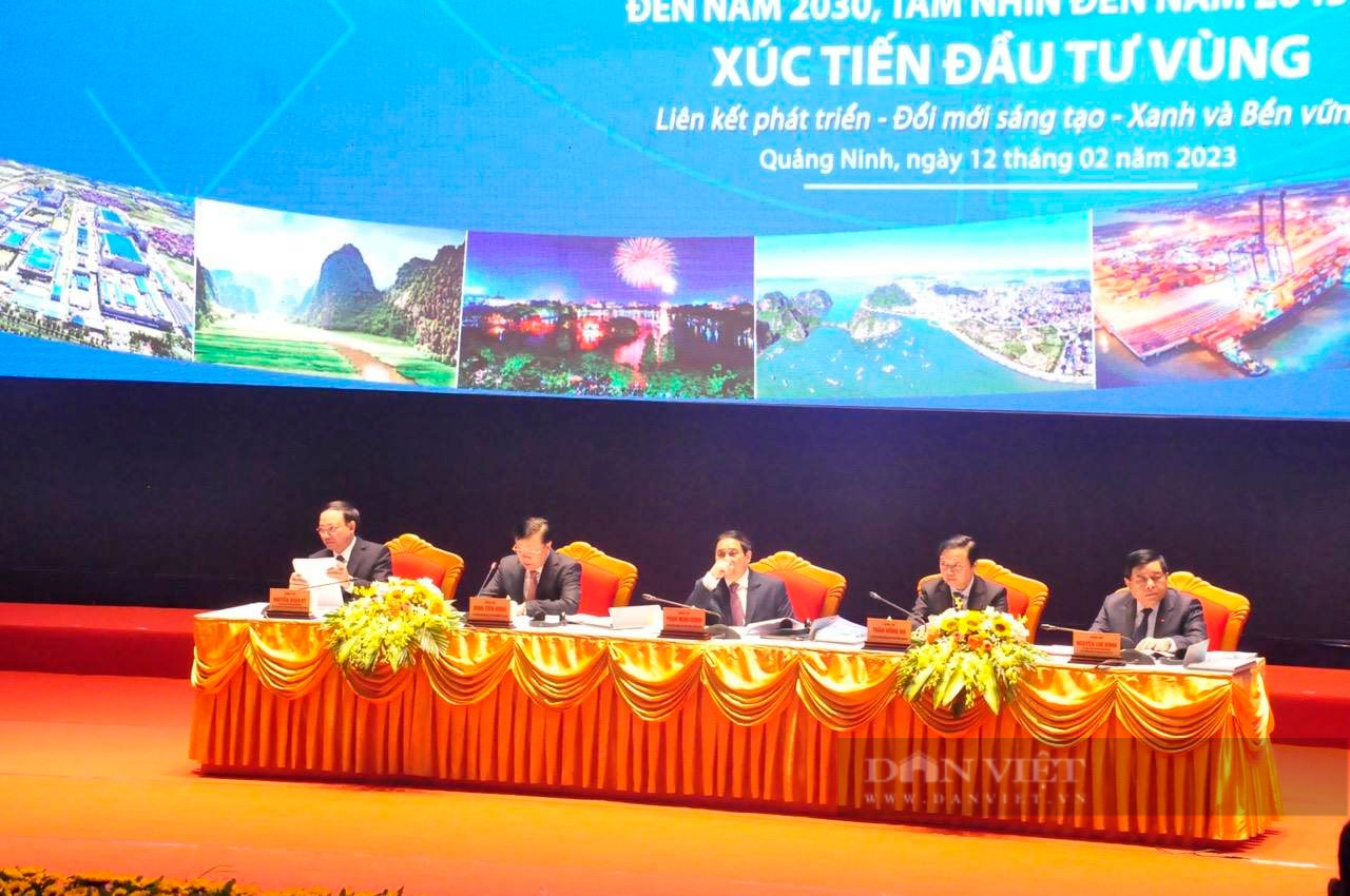 Thủ tướng Phạm Minh Chính chủ trì Hội nghị phát triển Vùng đồng bằng sông Hồng - Ảnh 1.