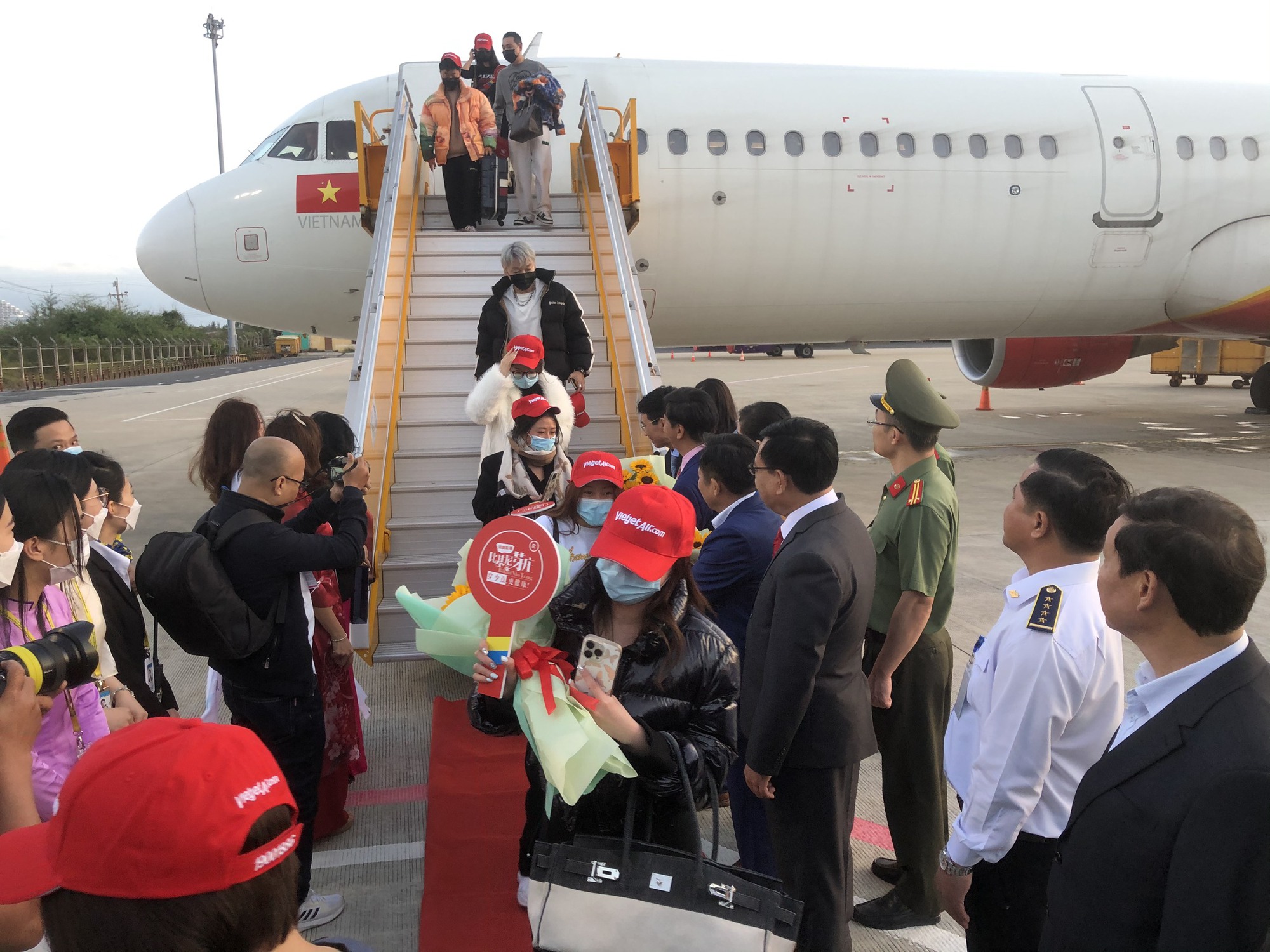 Sẽ tăng chuyến bay đưa khách du lịch từ Kazakhstan đến nghỉ dưỡng ở Khánh Hòa  - Ảnh 1.