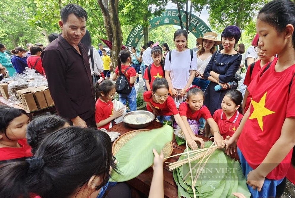 Phú Thọ phát triển sản phẩm OCOP gắn với du lịch (bài 2): Tăng cường quảng bá, bán sản phẩm OCOP tại điểm du lịch - Ảnh 6.