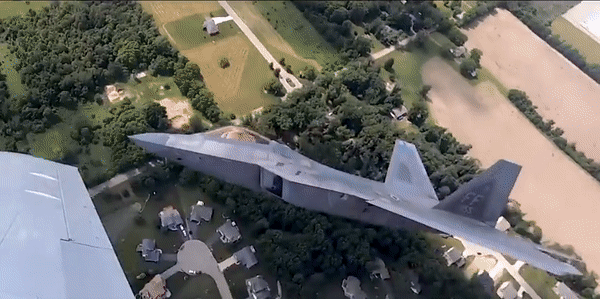 &quot;Chim ăn thịt&quot; F-22 mạnh cỡ nào mà được Mỹ điều động liên tục để tiêu diệt mục tiêu xâm phạm? - Ảnh 21.