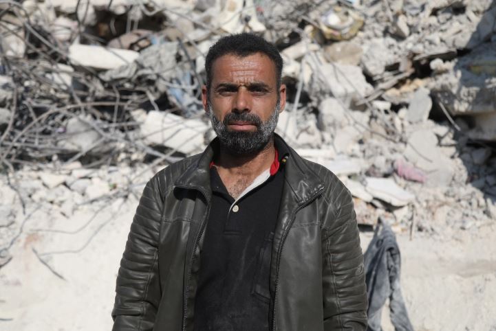 Ảnh: Người dân Syria đối mặt với 'thảm họa kép' - Ảnh 6.