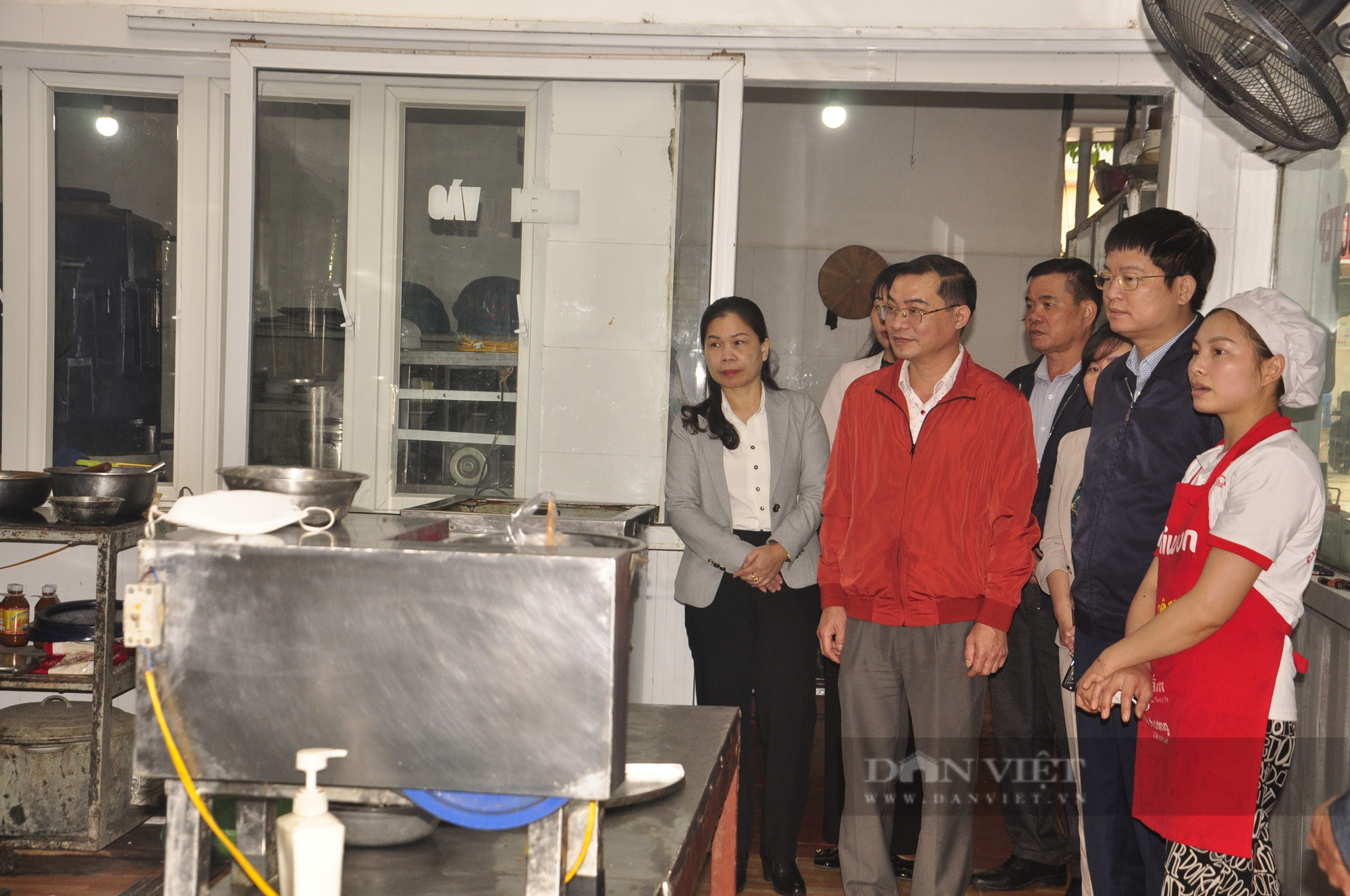 Theo chân Hội Nông dân tỉnh Quảng Ninh thăm một số mô hình sản xuất kinh doanh tiêu biểu - Ảnh 1.