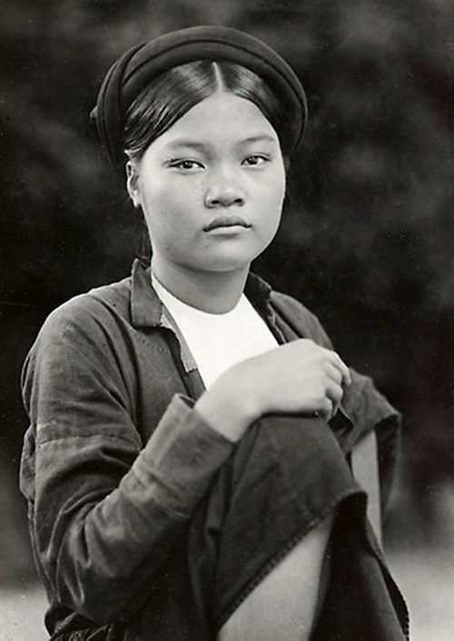 A special photo of a beautiful portrait of a northern beauty in the early 20th century - Photo 3.