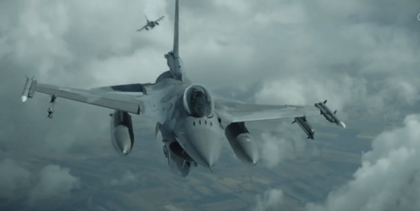 Chiến đấu cơ F-16 Mỹ bắn trượt UFO, buộc phải khai hỏa quả tên lửa thứ 2 - Ảnh 16.