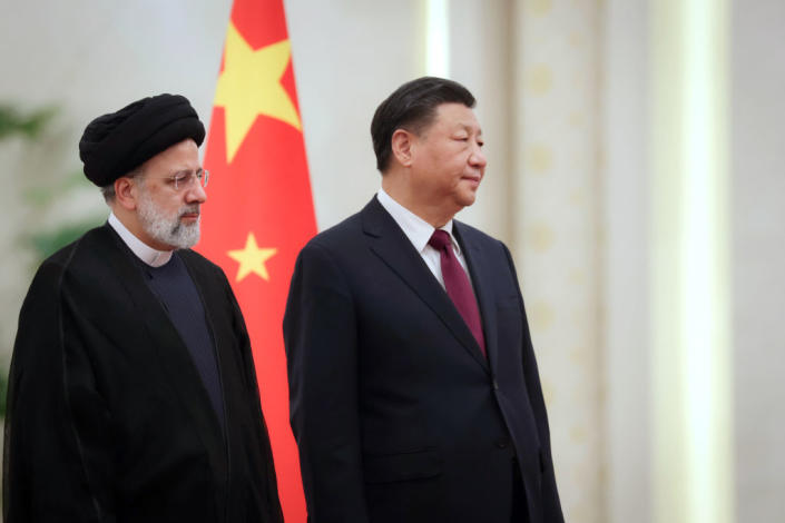 Vì sao Tổng thống Iran thực hiện chuyến đi hiếm hoi tới Trung Quốc? - Ảnh 1.