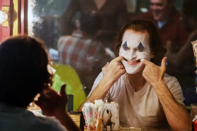 Lady Gaga vào vai Harley Quinn trong Joker 2: Chờ đợi gã hề tái xuất - Ảnh 3.