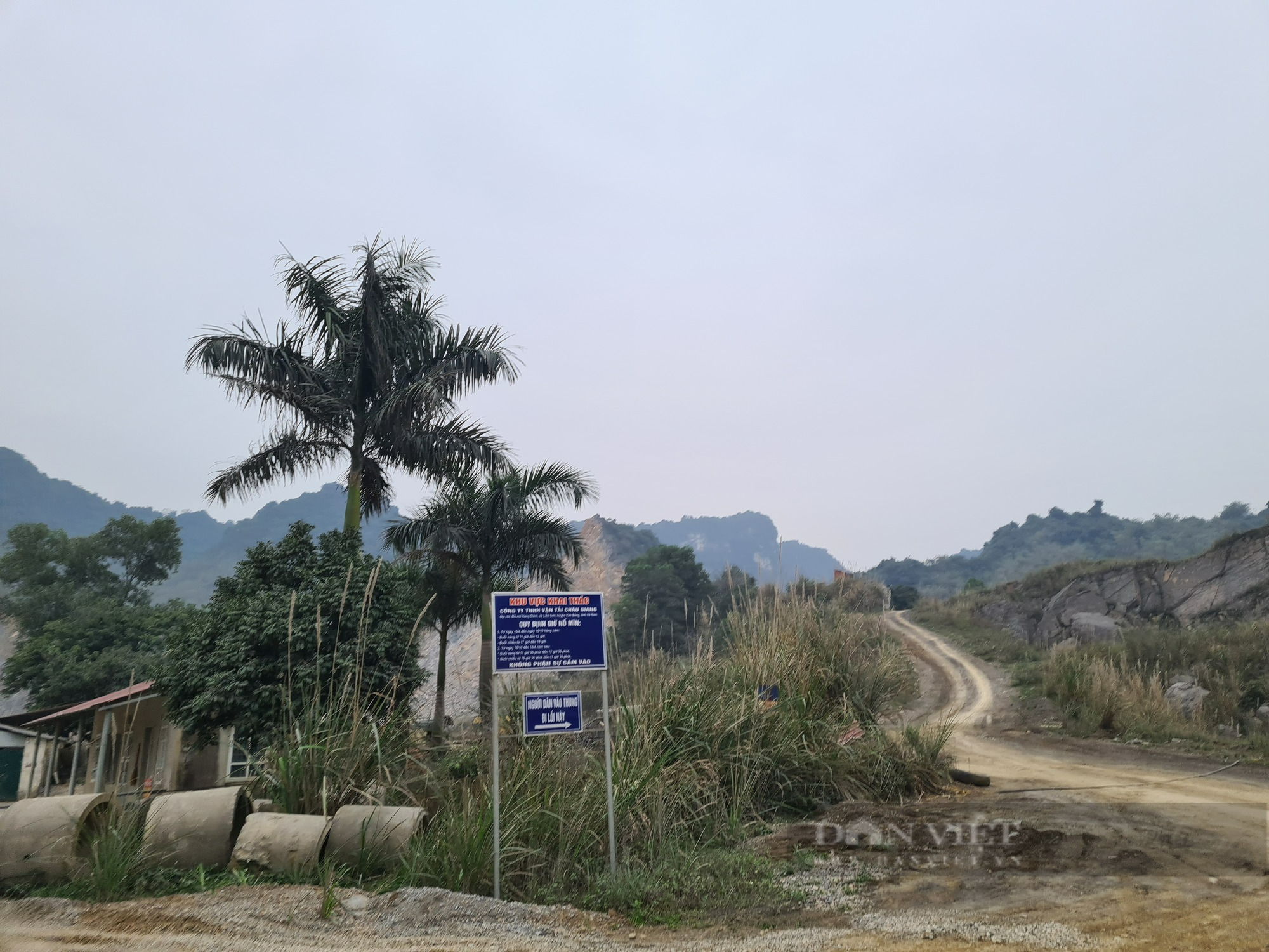 Hà Nam: Cận cảnh khu vực khai thác khoáng sản tại núi Hang Diêm - Ảnh 12.