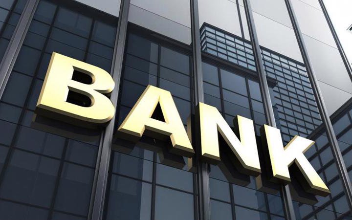 Các cơ quan Thi hành án dân sự Hà Nội đang thi hành khoản thu cho hơn 60 tổ chức tín dụng, ngân hàng