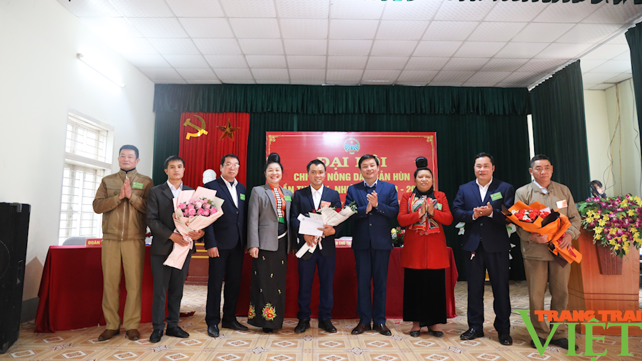 Nông dân Sơn La tham gia xây dựng Đảng, chính quyền vững mạnh - Ảnh 5.