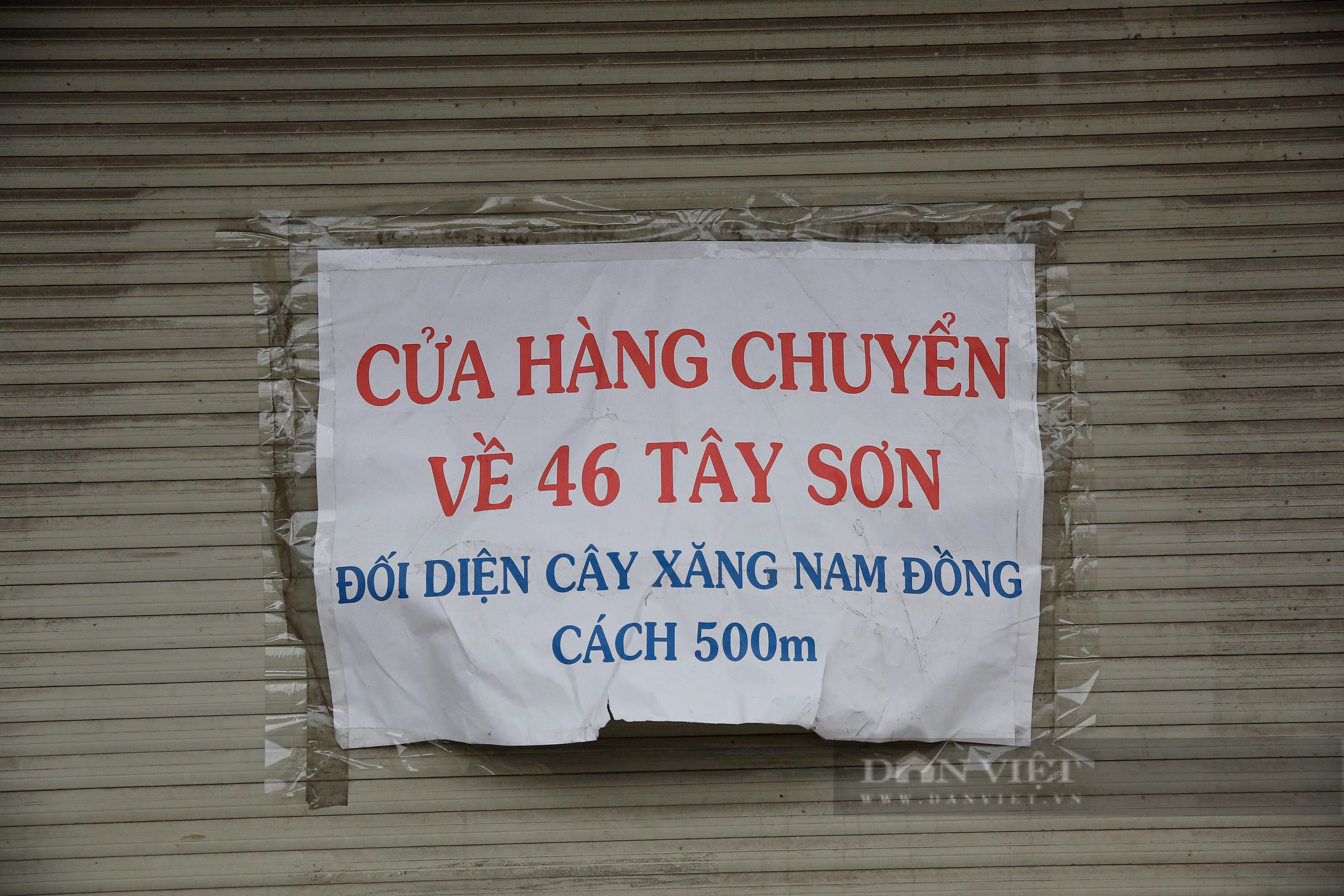 Nhà mặt phố trung tâm Hà Nội vừa phá dỡ đã xuất hiện người để lại lời nhắn &quot;cần mua đất gấp&quot; - Ảnh 9.