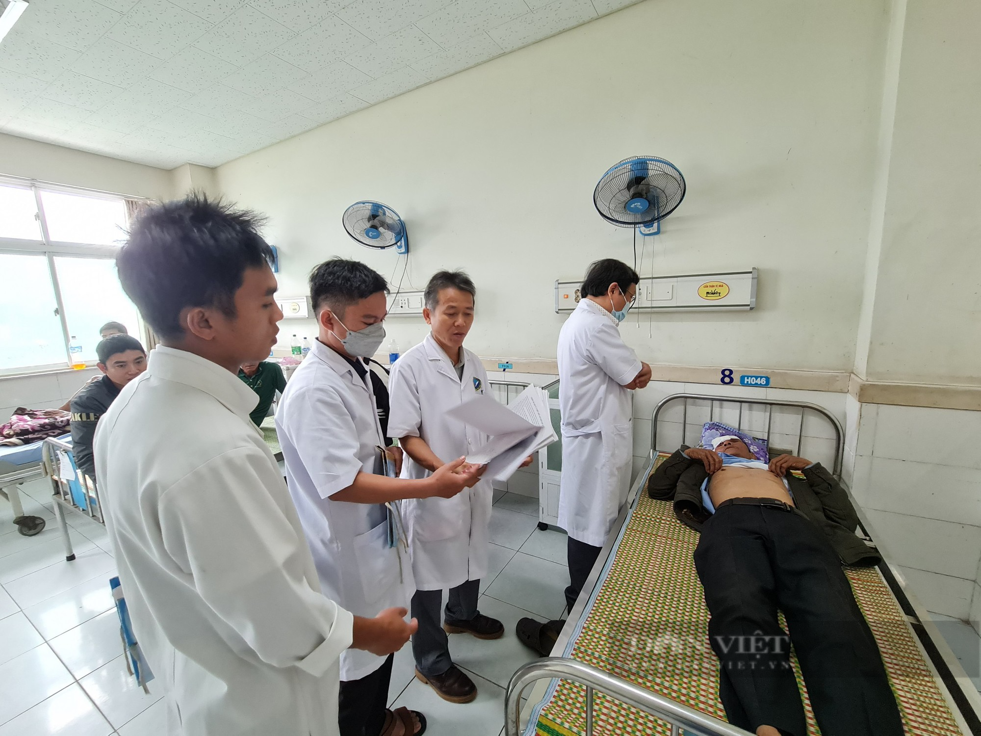 Vụ tai nạn 3 người chết, 17 người bị thương ở Quảng Nam: &quot;Cú va chạm mạnh tưởng như sét đánh&quot; - Ảnh 3.