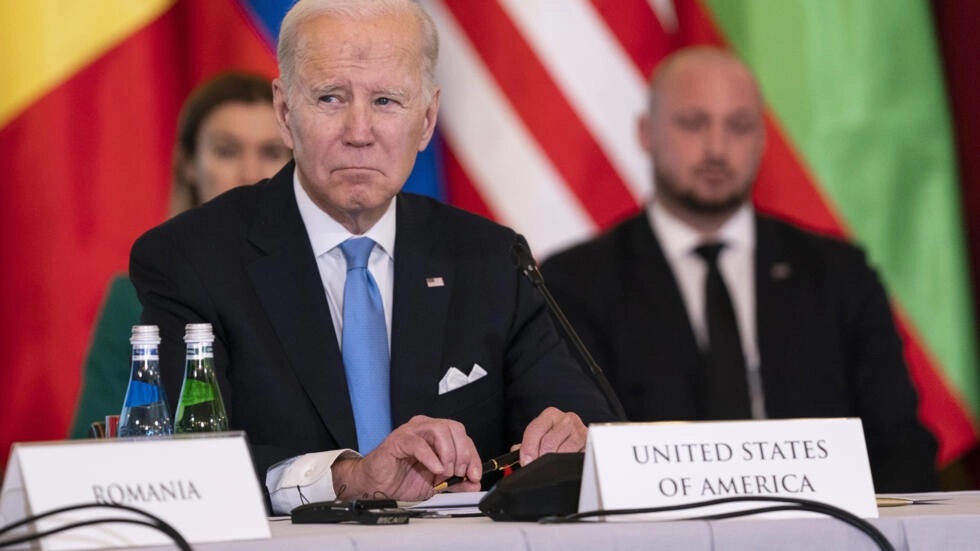 Ông Biden thừa nhận không có bằng chứng Nga sắp sử dụng vũ khí hạt nhân - Ảnh 1.