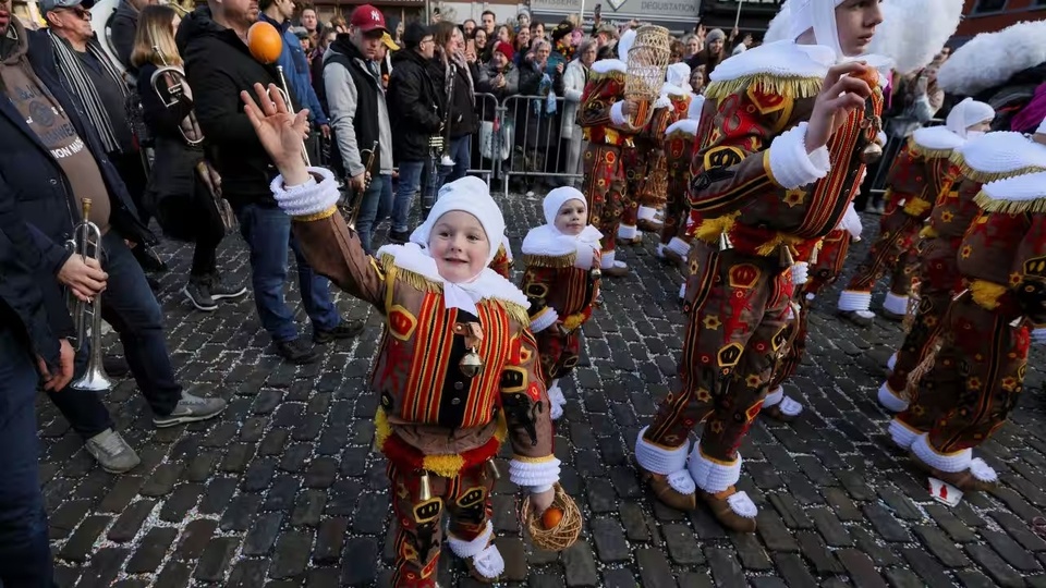 Lễ hội đường phố lâu đời nhất châu Âu trở lại sau 3 năm - Ảnh 2.
