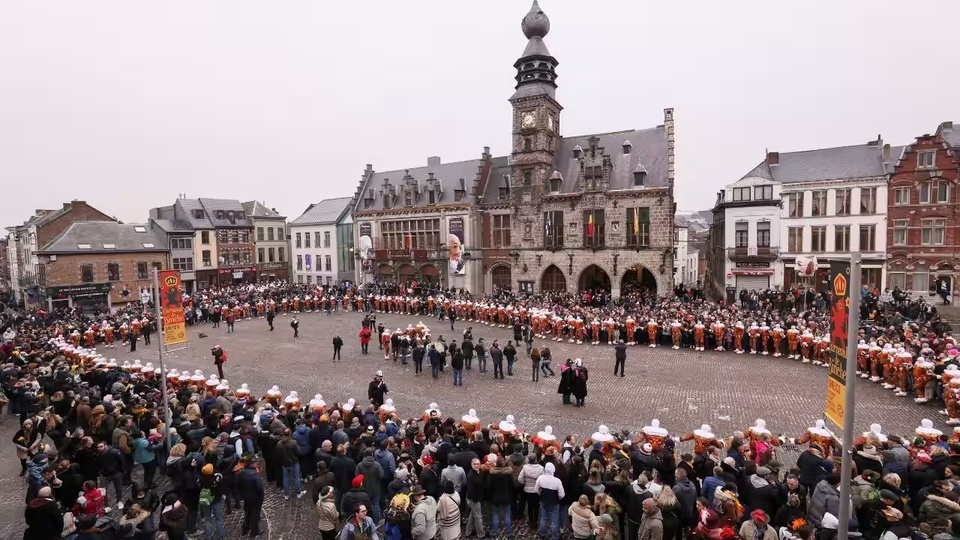 Lễ hội đường phố lâu đời nhất châu Âu trở lại sau 3 năm - Ảnh 3.