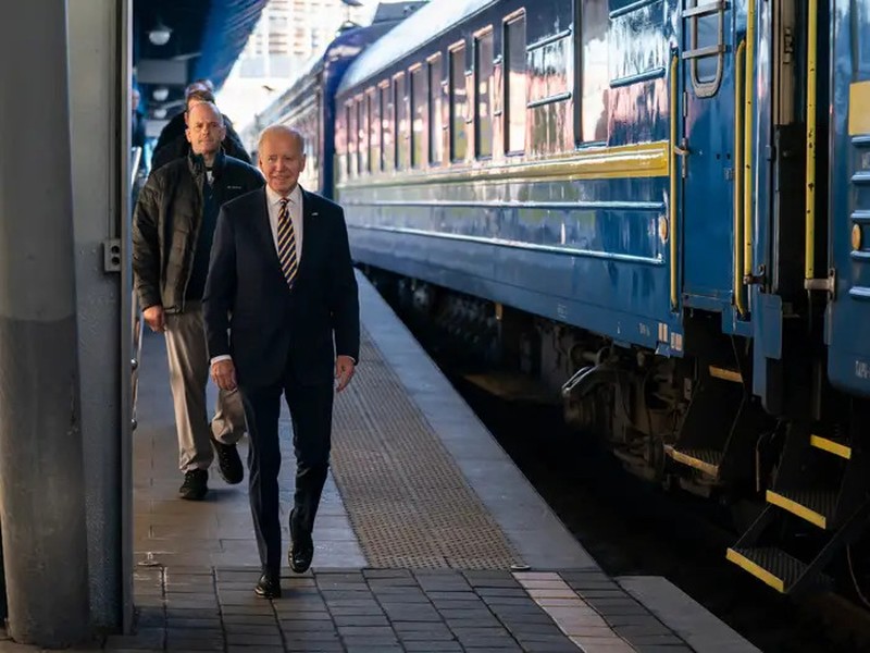 Hàng loạt chuyến tàu hỏa đưa những nhà lãnh đạo thế giới đến thủ đô của Ukraine - Ảnh 7.