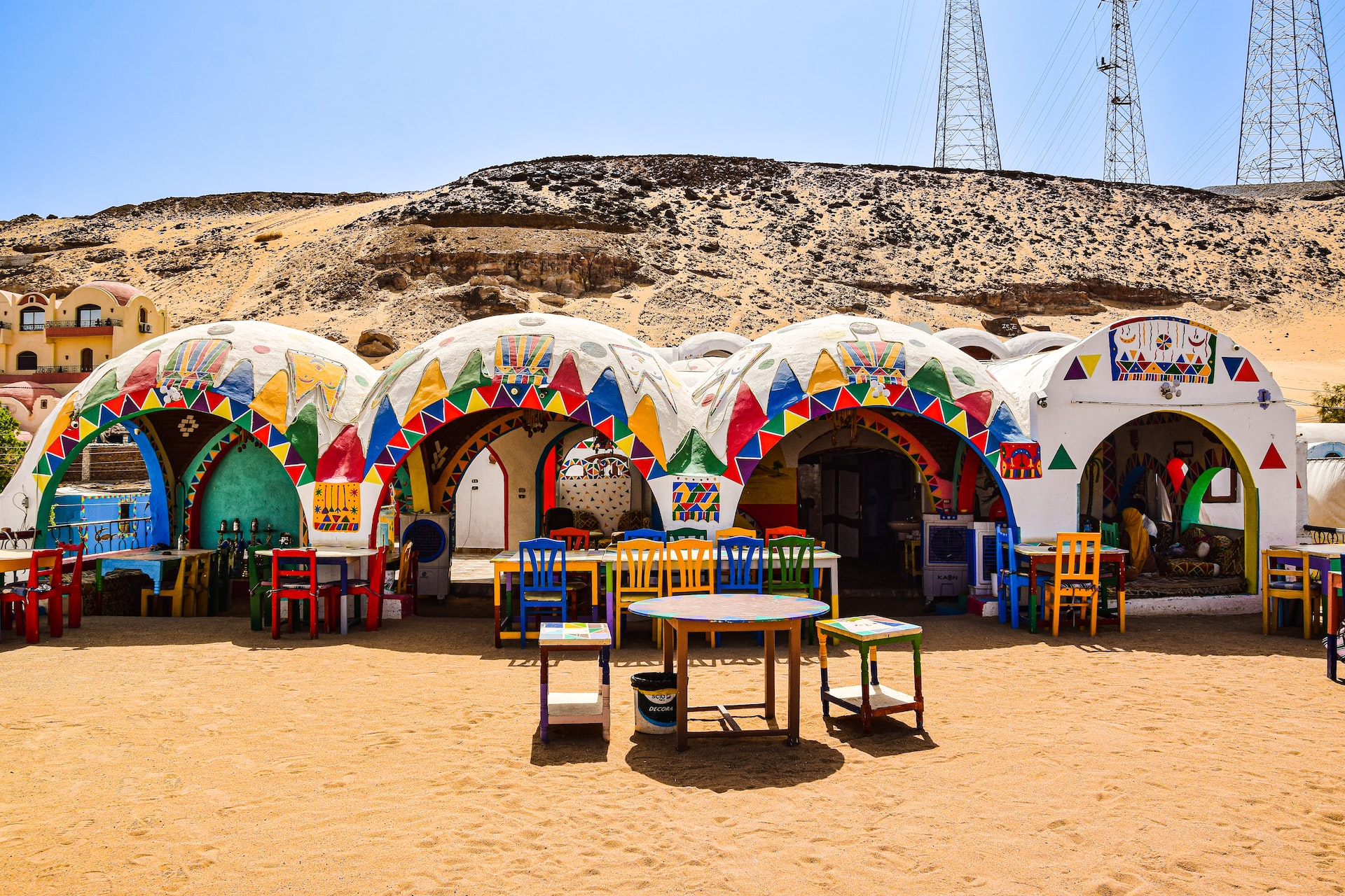Ngôi làng đầy màu sắc, tồn tại suốt 8000 năm bên bờ sông Nile - Ảnh 4.