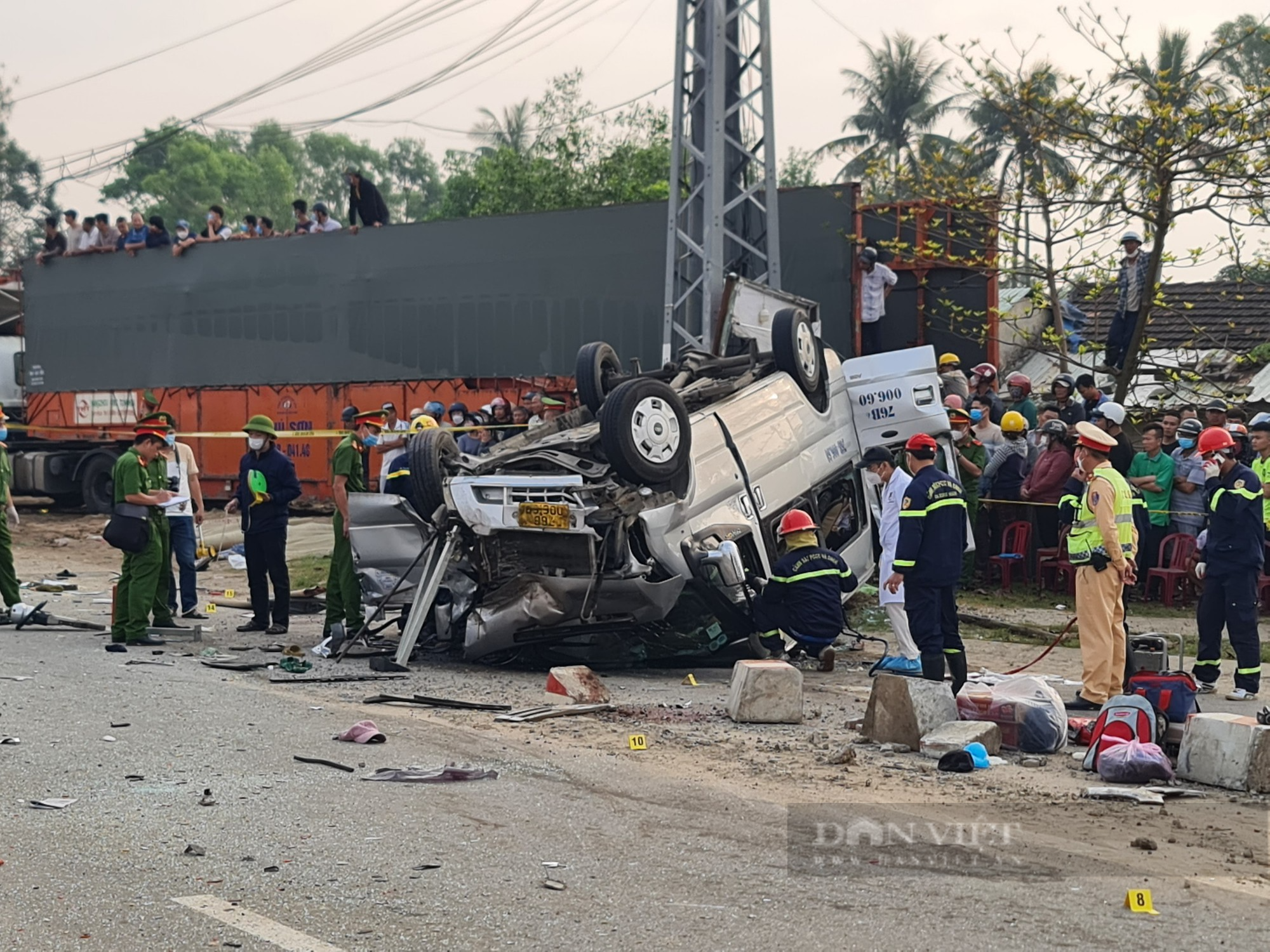 Vụ tai nạn 10 người tử vong ở Quảng Nam: Chưa khởi tố do phức tạp nên còn điều tra - Ảnh 2.