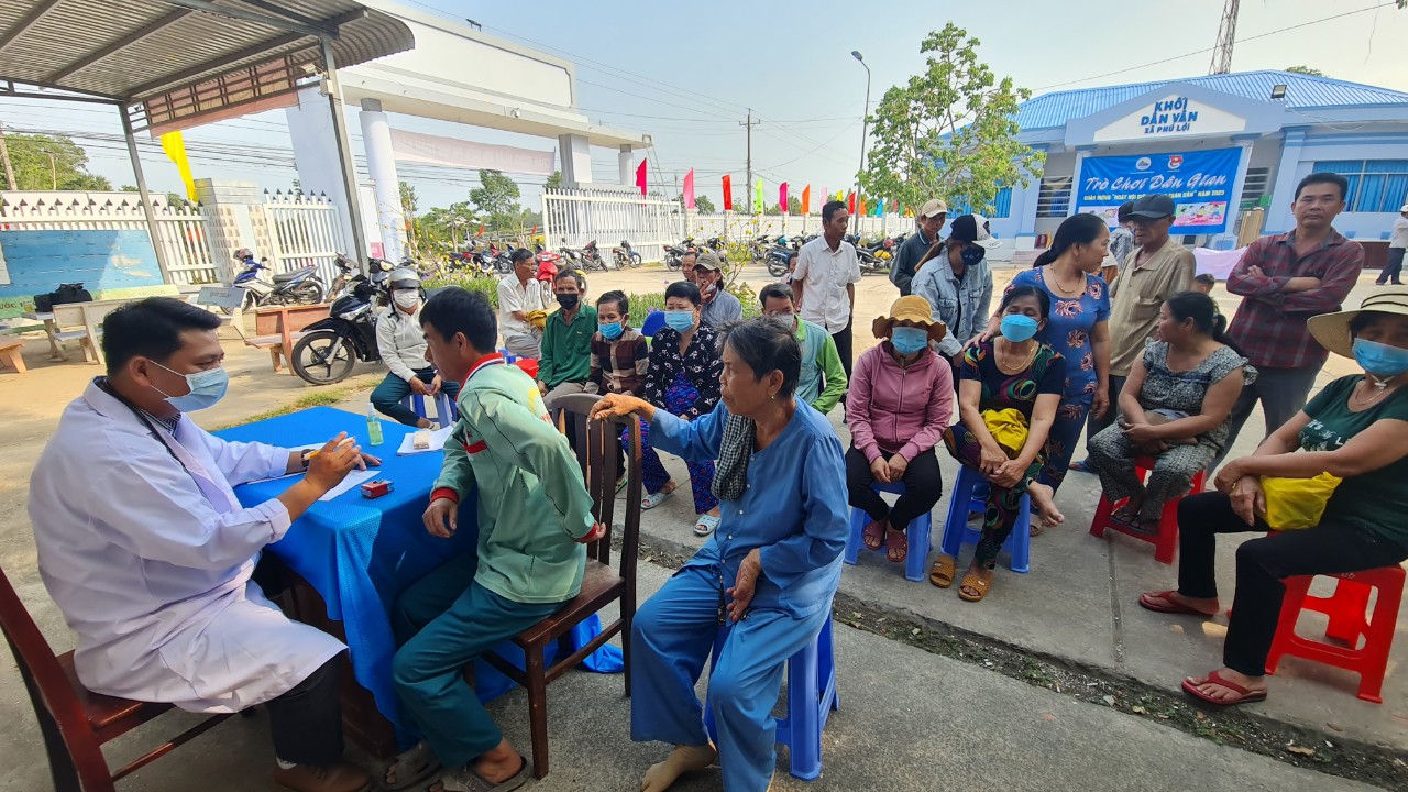 Hàng loạt hoạt động ý nghĩa hướng về nhân dân trong &quot;Ngày hội Biên phòng toàn dân&quot; tại Kiên Giang - Ảnh 2.