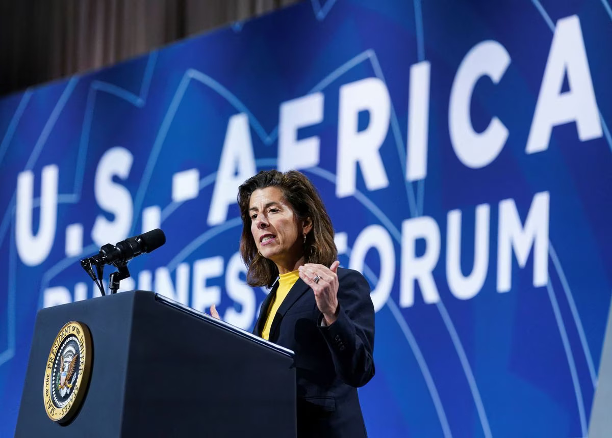 Mới đây, Bộ trưởng Bộ Thương mại Hoa Kỳ Gina Raimondo đã có bài phát biểu với tiêu đề &quot;Đạo luật CHIPS và Tầm nhìn dài hạn cho vai trò lãnh đạo công nghệ của Hoa Kỳ&quot; tại Trường Dịch vụ Đối ngoại của Đại học Georgetown. Ảnh: @AFP.