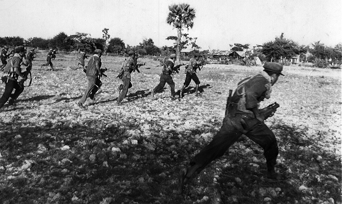 Khmer Đỏ nhận định quân đội Việt Nam đông nhưng yếu và... cái kết - Ảnh 1.
