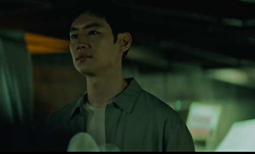 Phim Taxi Driver 2 tập 3: Lee Je Hoon tiếp tục &quot;cứu nguy&quot; cho nhân vật đặc biệt - Ảnh 1.