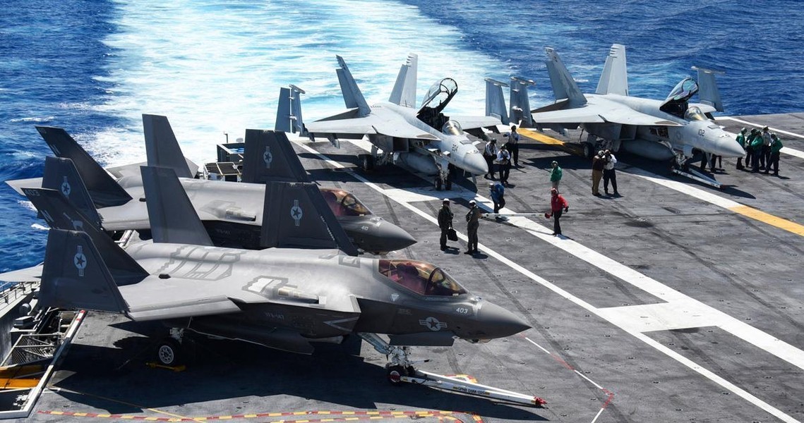 Sai lầm của phi công khiến tiêm kích F-35C Mỹ lao xuống Biển Đông - Ảnh 15.