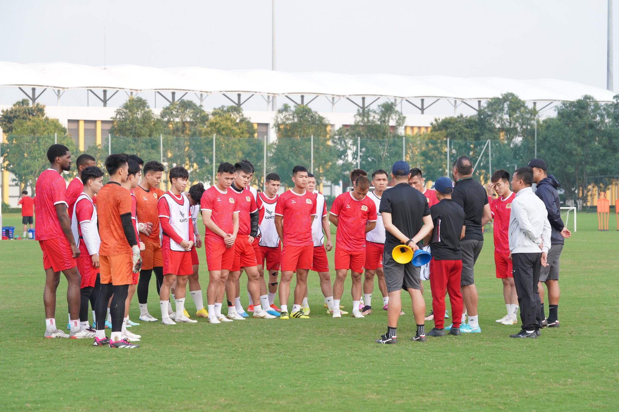 CLB Công an Hà Nội hội quân sớm khi khi V.League tạm dừng - Ảnh 1.