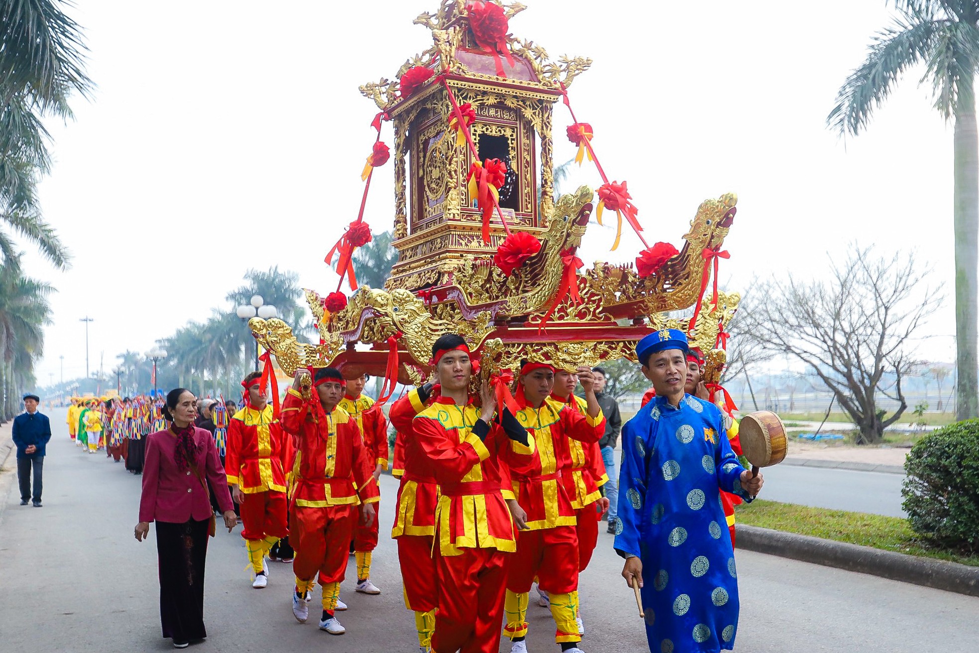 Nghi lễ mở màn Lễ hội khai ấn đền Trần 2023 - Ảnh 1.