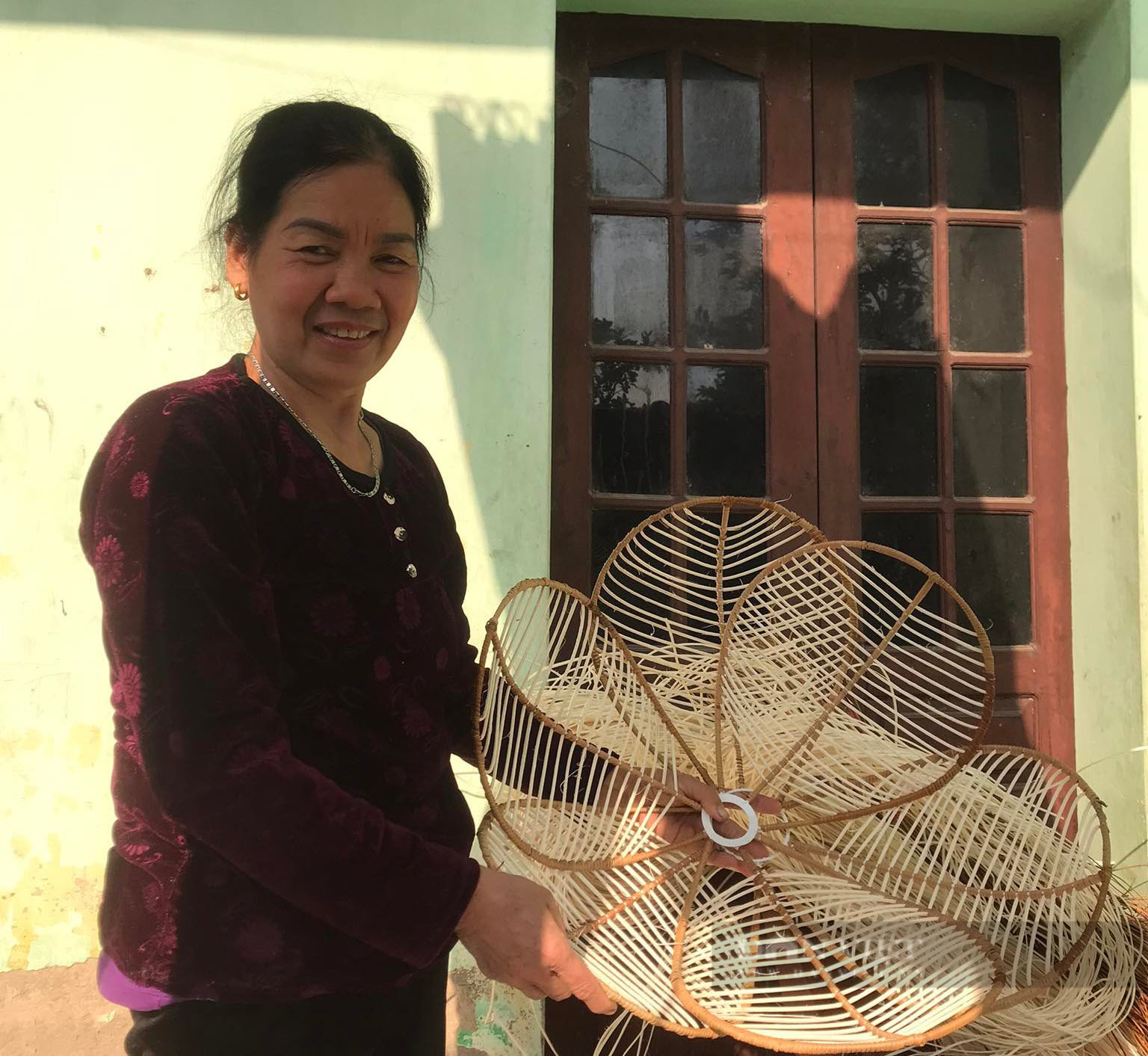 Ngôi làng ở ngoại thành Hà Nội tạo ra những sản phẩm mây tre độc đáo &quot;vạn người thích&quot; - Ảnh 8.