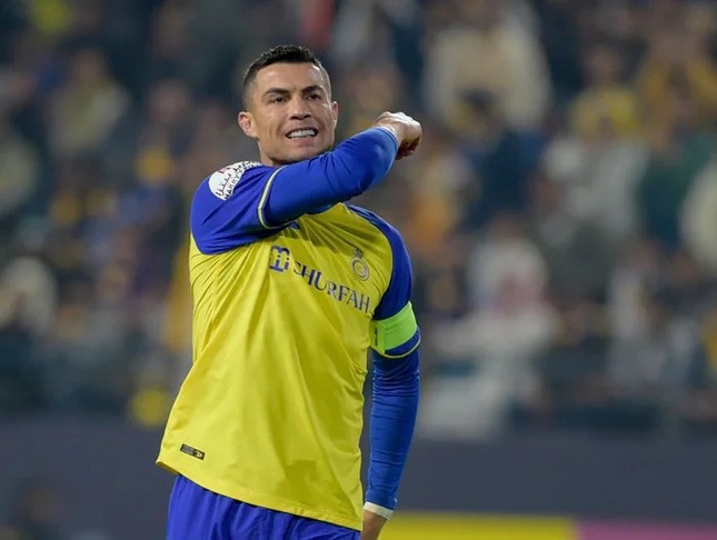 Disclosure: AI Nassr club only has to pay 10% of Ronaldo's salary - Photo 2.