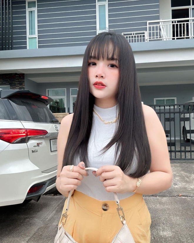 Vẻ đẹp nữ ca sĩ Thái Lan bị lên án vì quấy rối trẻ em - Ảnh 10.