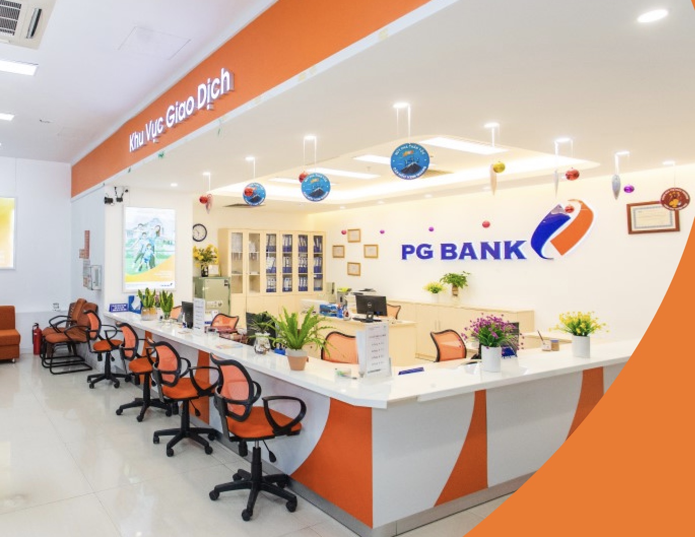 &quot;Hụt duyên&quot; với VietinBank và HDBank, chủ mới của PG Bank sắp lộ diện? - Ảnh 2.