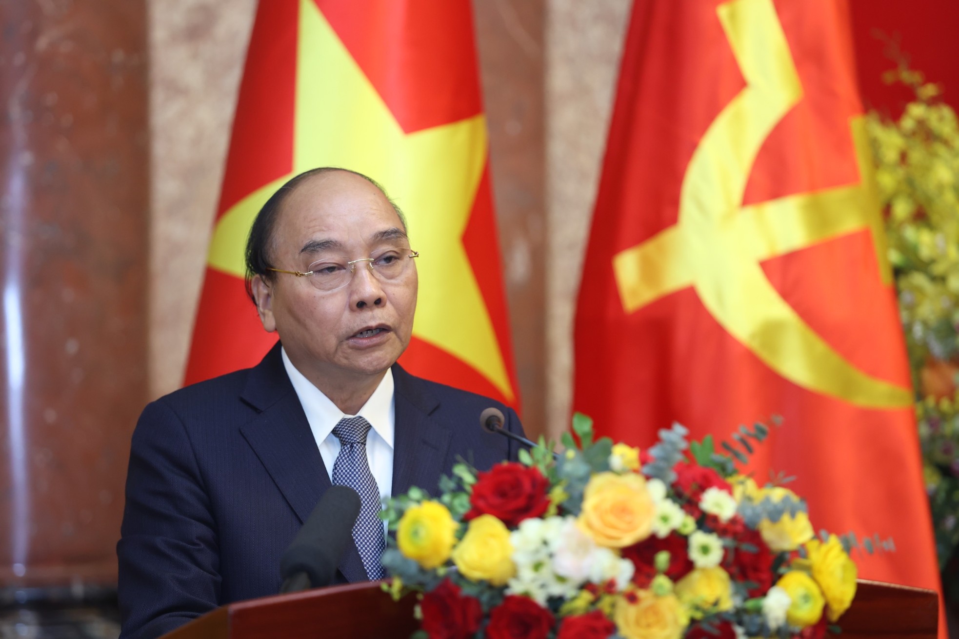 Nguyên Chủ tịch nước Nguyễn Xuân Phúc: Tôi chịu trách nhiệm chính trị của người đứng đầu khi có một số cán bộ vi phạm - Ảnh 1.
