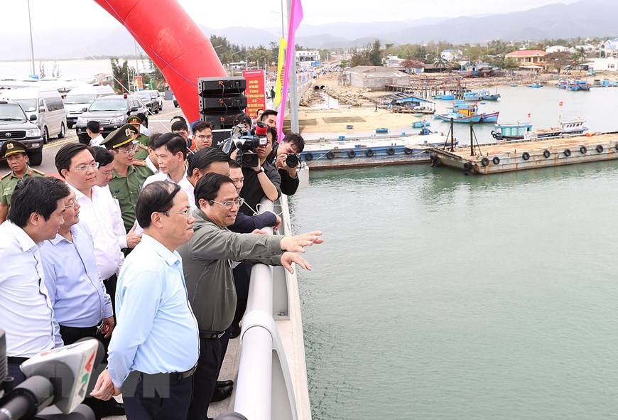 Thủ tướng kiểm tra các dự án trọng điểm tại Bình Định - Ảnh 5.