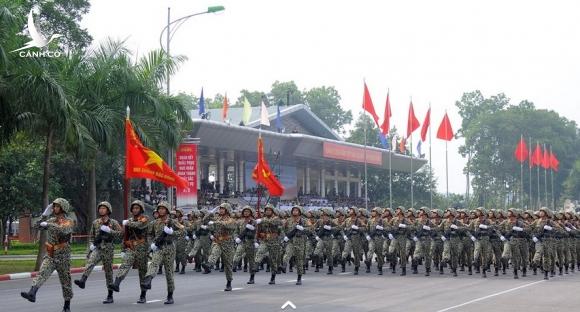 Tiêu chuẩn khắt khe để trở thành đặc công “người nhái” Việt Nam - Ảnh 1.