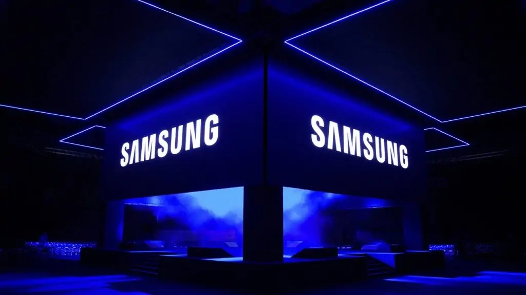 Theo thông tin vừa cập nhật thì Samsung được cho là đã bắt đầu sản xuất smartphone gập, lật và chiếc flagship Galaxy S23 mới nhất của họ tại Ấn Độ, nhằm đổi mới sự tập trung vào một thị trường tăng trưởng quan trọng nơi các thiết bị Trung Quốc vốn đã ăn sâu vào doanh số bán hàng của họ. Ảnh: @AFP.
